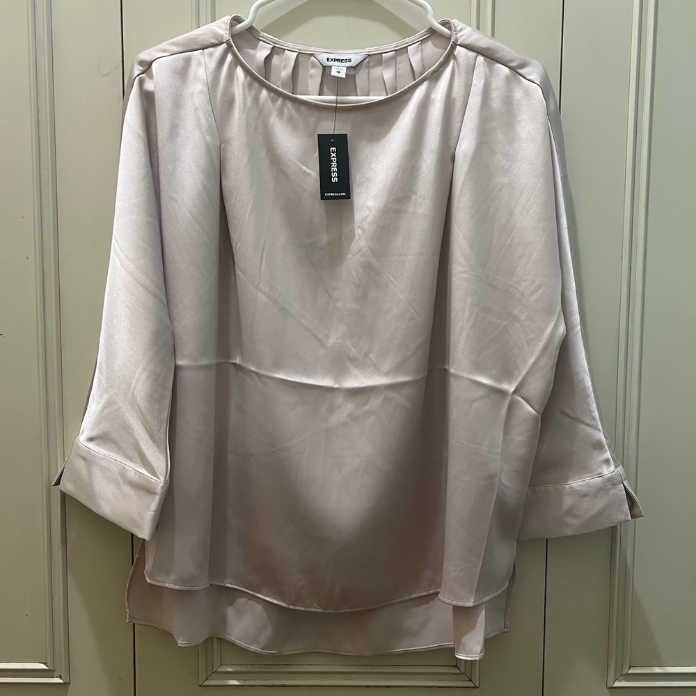 Express Women’s Satin Top XS